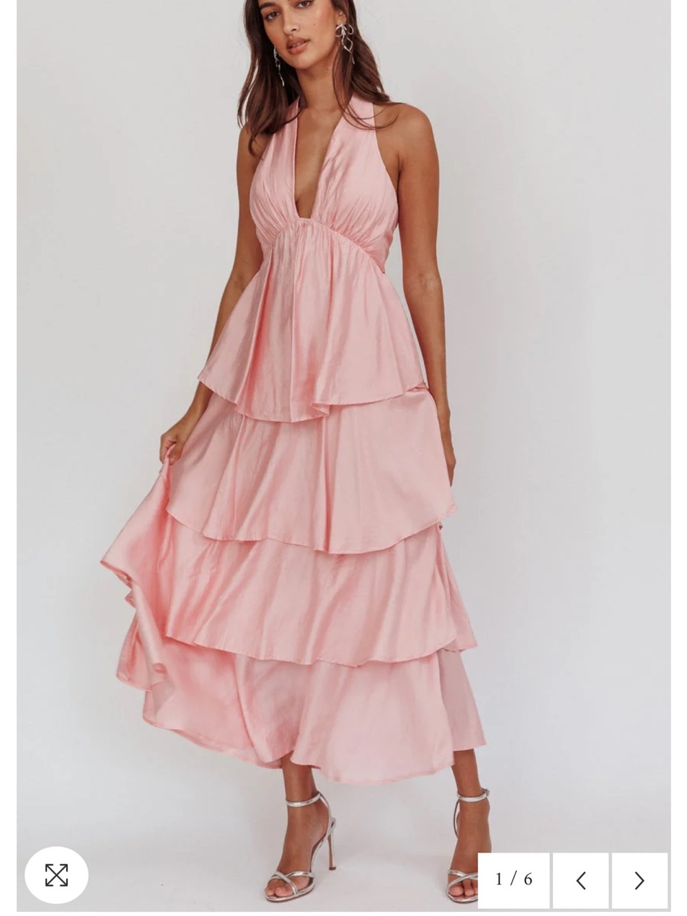 Selfie Leslie Tiered Halter Maxi Dress in Light Pink